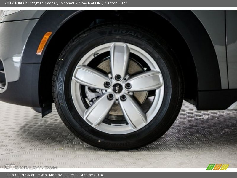 Moonwalk Grey Metallic / Carbon Black 2017 Mini Countryman Cooper