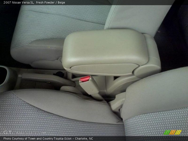 Fresh Powder / Beige 2007 Nissan Versa SL