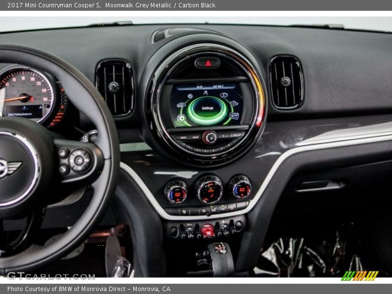 Moonwalk Grey Metallic / Carbon Black 2017 Mini Countryman Cooper S