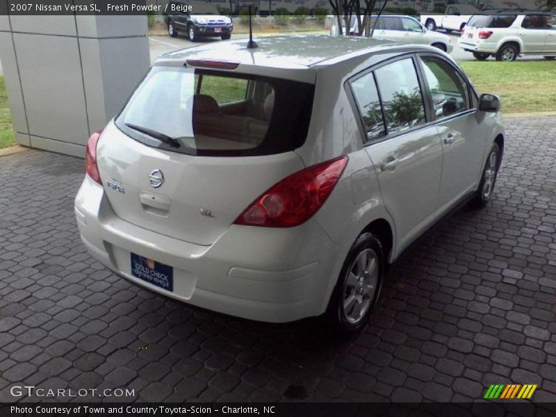 Fresh Powder / Beige 2007 Nissan Versa SL
