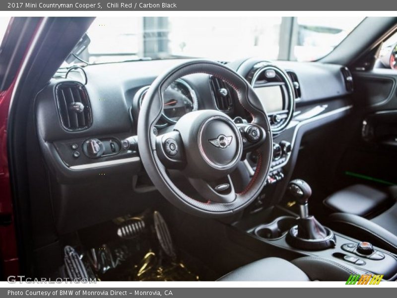 Chili Red / Carbon Black 2017 Mini Countryman Cooper S