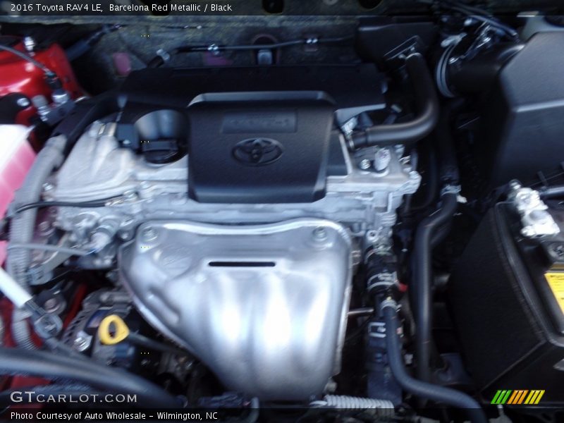 Barcelona Red Metallic / Black 2016 Toyota RAV4 LE