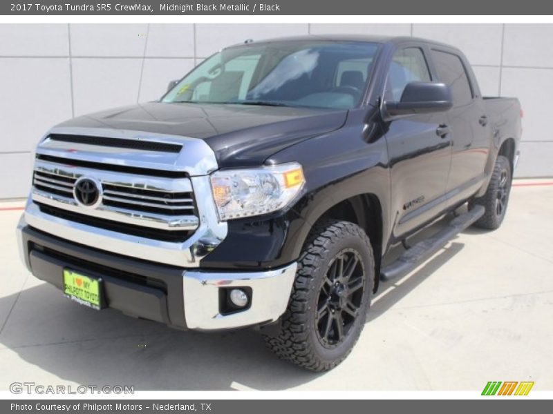 Midnight Black Metallic / Black 2017 Toyota Tundra SR5 CrewMax
