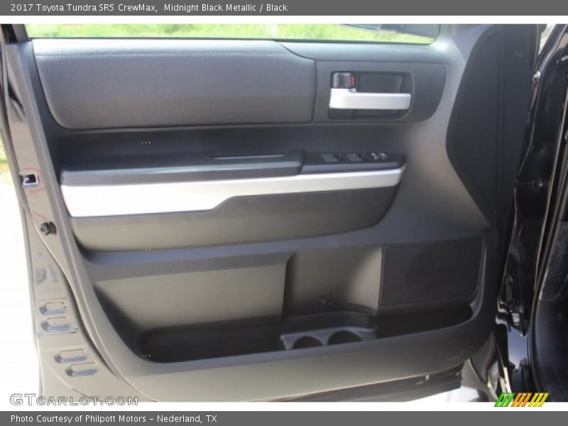 Midnight Black Metallic / Black 2017 Toyota Tundra SR5 CrewMax