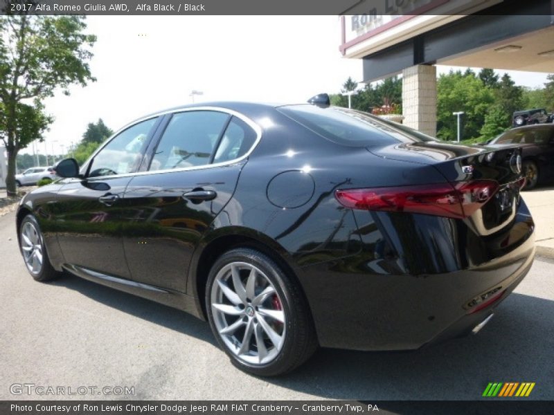 Alfa Black / Black 2017 Alfa Romeo Giulia AWD