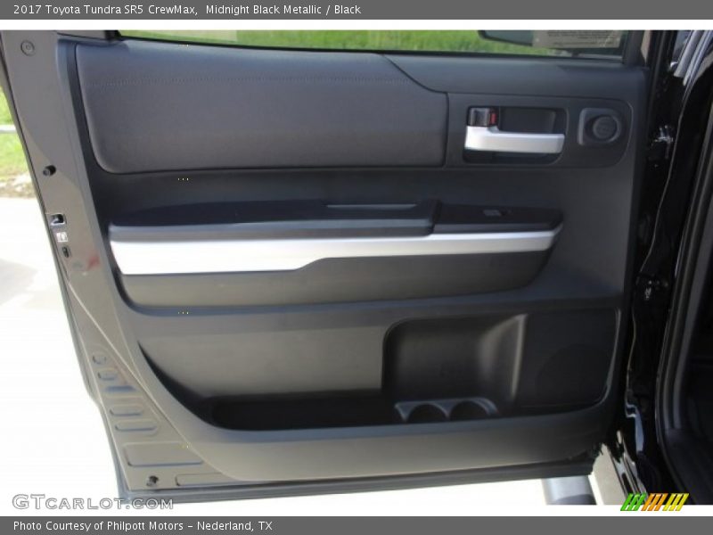Midnight Black Metallic / Black 2017 Toyota Tundra SR5 CrewMax