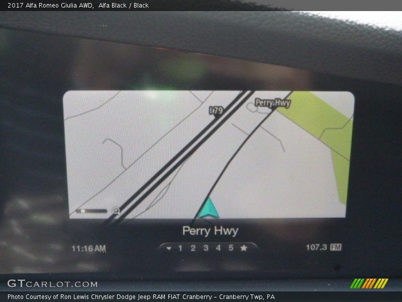 Alfa Black / Black 2017 Alfa Romeo Giulia AWD