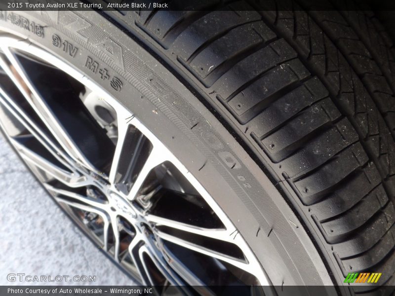 Attitude Black / Black 2015 Toyota Avalon XLE Touring