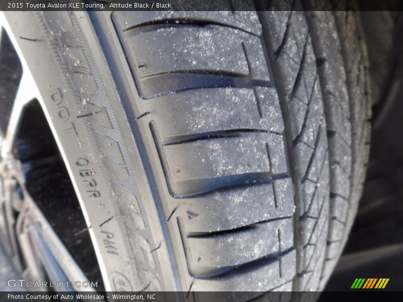 Attitude Black / Black 2015 Toyota Avalon XLE Touring