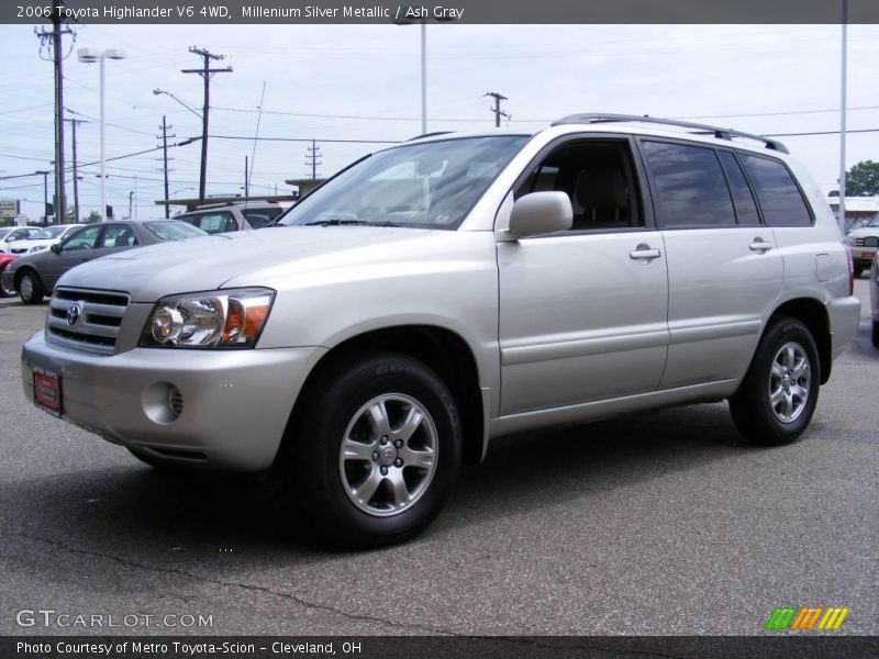 Millenium Silver Metallic / Ash Gray 2006 Toyota Highlander V6 4WD