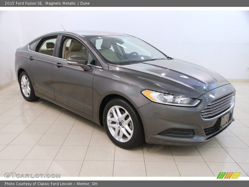 Magnetic Metallic / Dune 2015 Ford Fusion SE