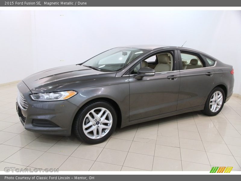 Magnetic Metallic / Dune 2015 Ford Fusion SE