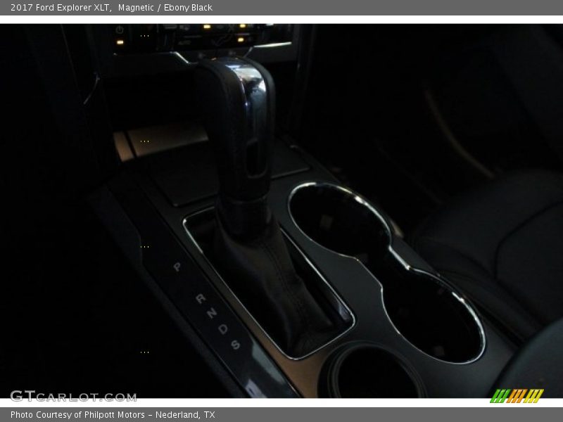 Magnetic / Ebony Black 2017 Ford Explorer XLT