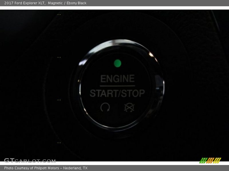 Magnetic / Ebony Black 2017 Ford Explorer XLT