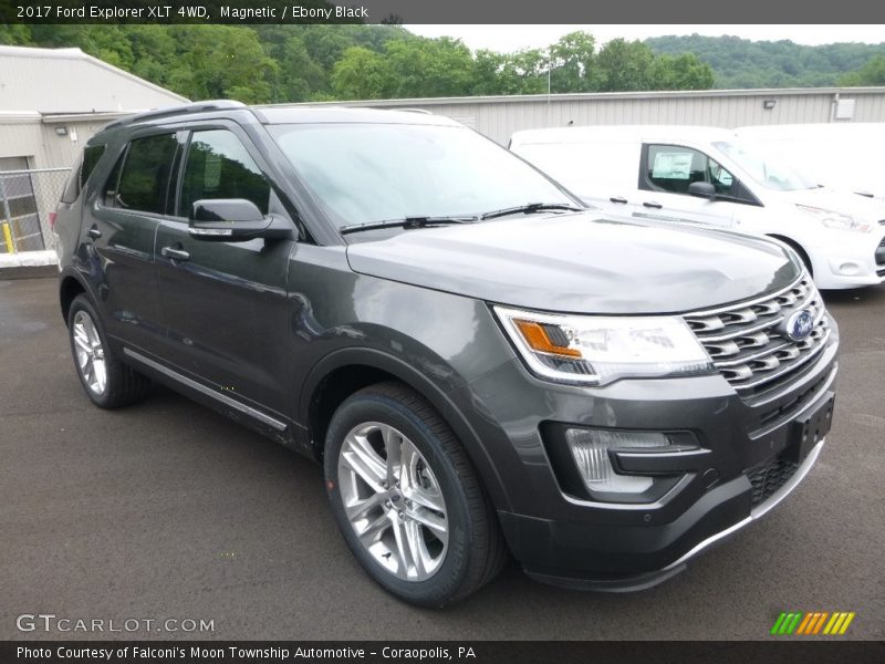 Magnetic / Ebony Black 2017 Ford Explorer XLT 4WD