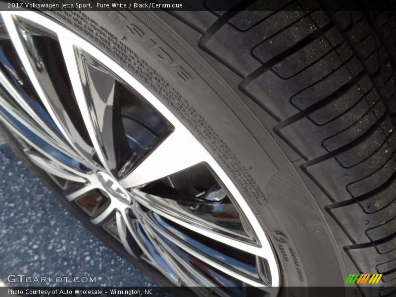 Pure White / Black/Ceramique 2017 Volkswagen Jetta Sport