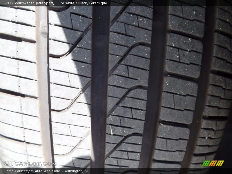 Pure White / Black/Ceramique 2017 Volkswagen Jetta Sport