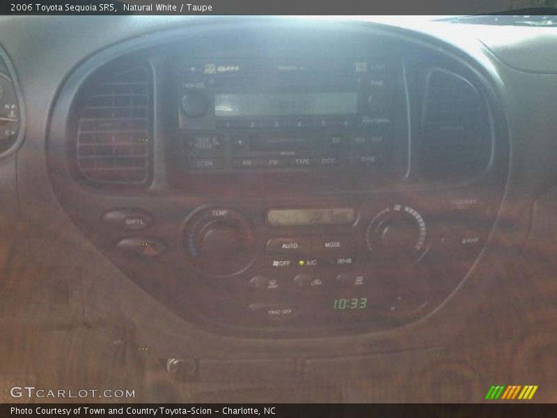 Natural White / Taupe 2006 Toyota Sequoia SR5