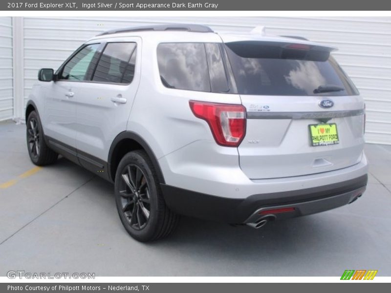 Ingot Silver / Sport Appearance Dark Earth Gray 2017 Ford Explorer XLT