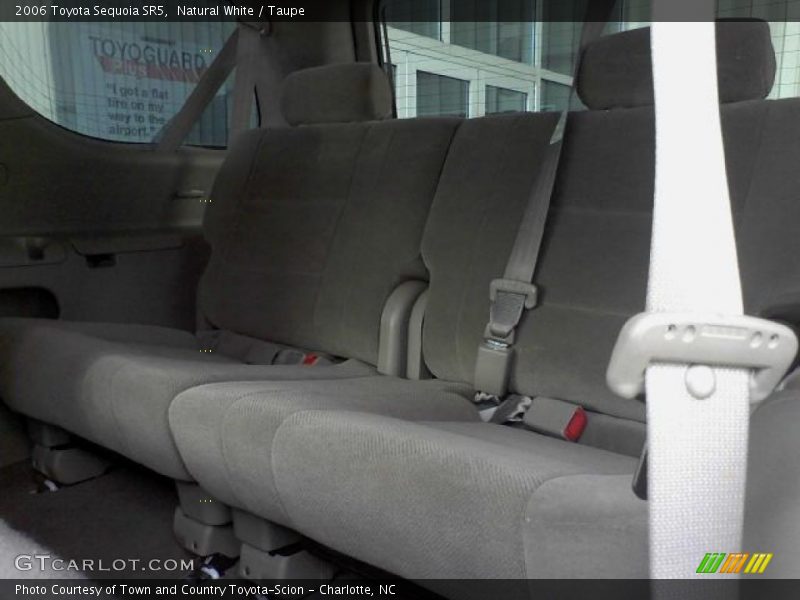 Natural White / Taupe 2006 Toyota Sequoia SR5