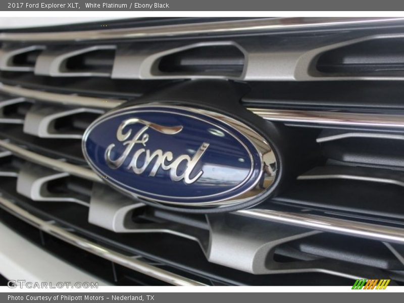White Platinum / Ebony Black 2017 Ford Explorer XLT