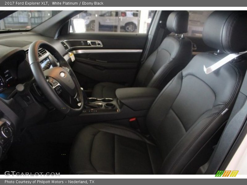 White Platinum / Ebony Black 2017 Ford Explorer XLT