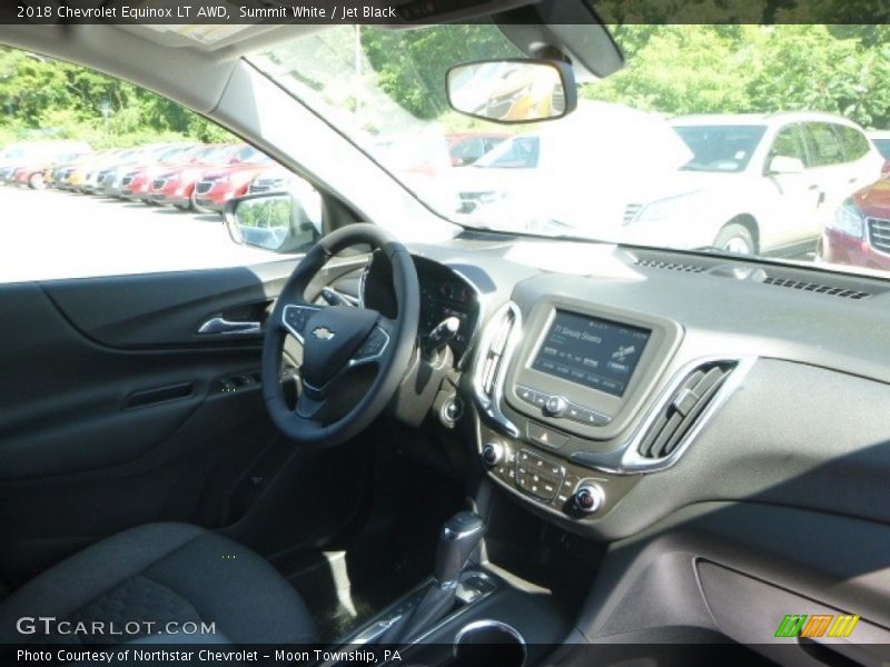 Summit White / Jet Black 2018 Chevrolet Equinox LT AWD