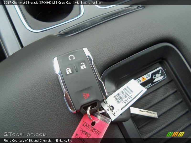 Black / Jet Black 2017 Chevrolet Silverado 3500HD LTZ Crew Cab 4x4