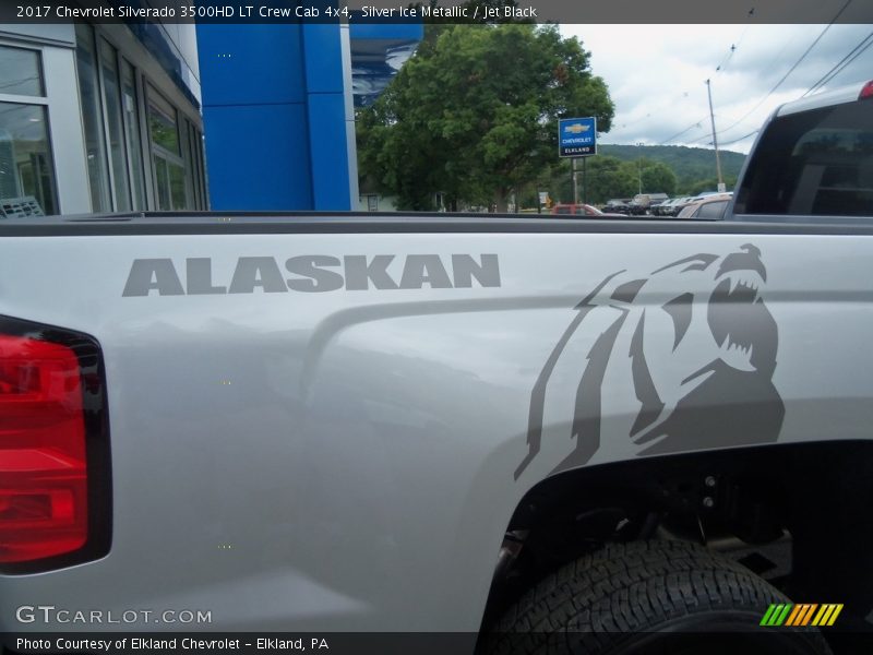 Silver Ice Metallic / Jet Black 2017 Chevrolet Silverado 3500HD LT Crew Cab 4x4