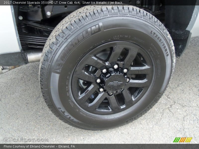 Silver Ice Metallic / Jet Black 2017 Chevrolet Silverado 3500HD LT Crew Cab 4x4