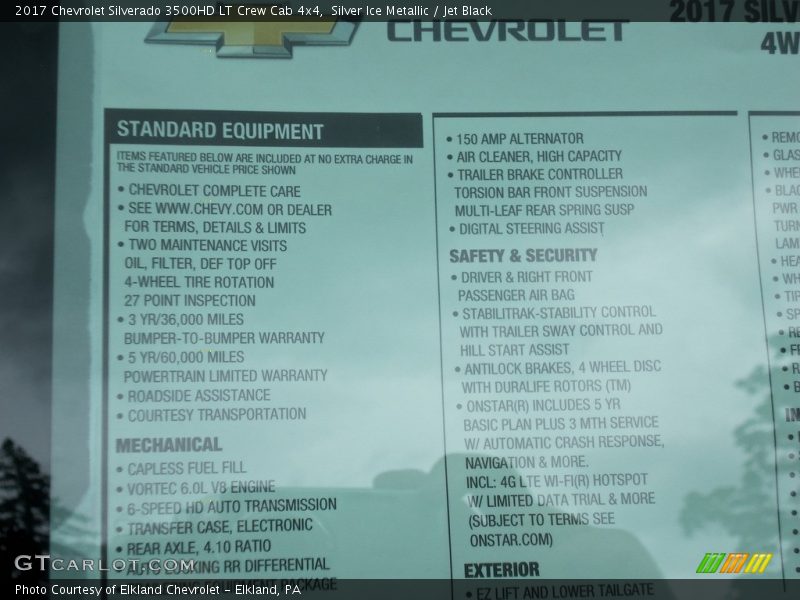 Silver Ice Metallic / Jet Black 2017 Chevrolet Silverado 3500HD LT Crew Cab 4x4
