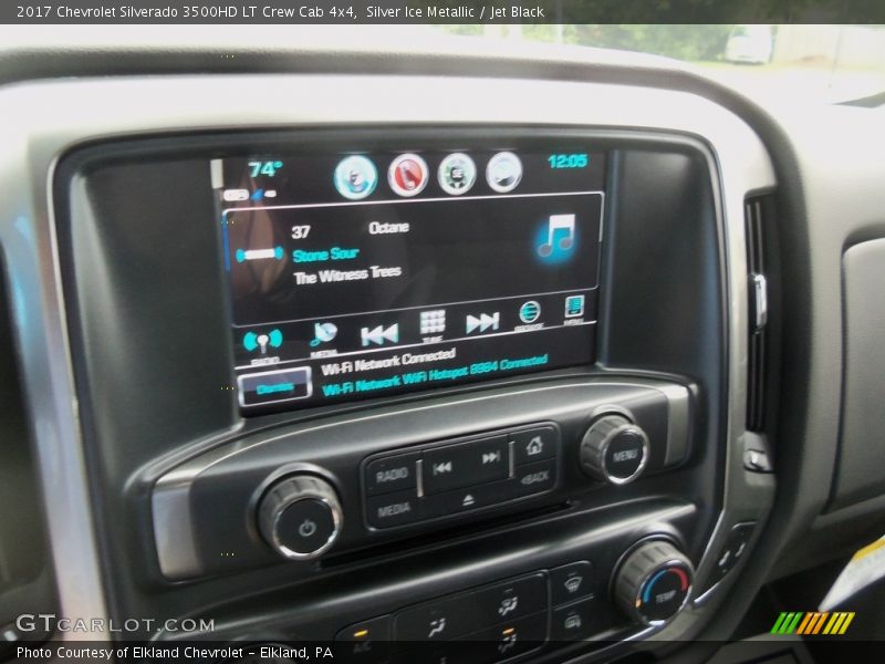 Silver Ice Metallic / Jet Black 2017 Chevrolet Silverado 3500HD LT Crew Cab 4x4