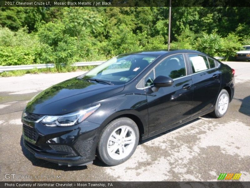 Mosaic Black Metallic / Jet Black 2017 Chevrolet Cruze LT