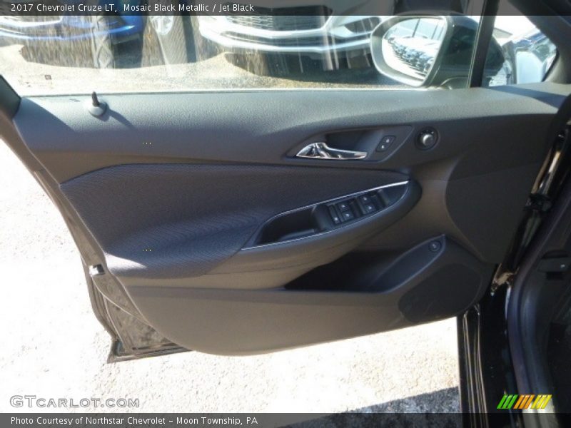 Mosaic Black Metallic / Jet Black 2017 Chevrolet Cruze LT