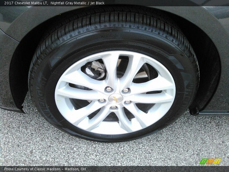 Nightfall Gray Metallic / Jet Black 2017 Chevrolet Malibu LT