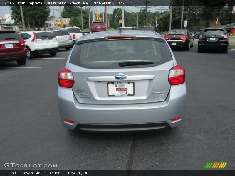Ice Silver Metallic / Black 2016 Subaru Impreza 2.0i Premium 5-door