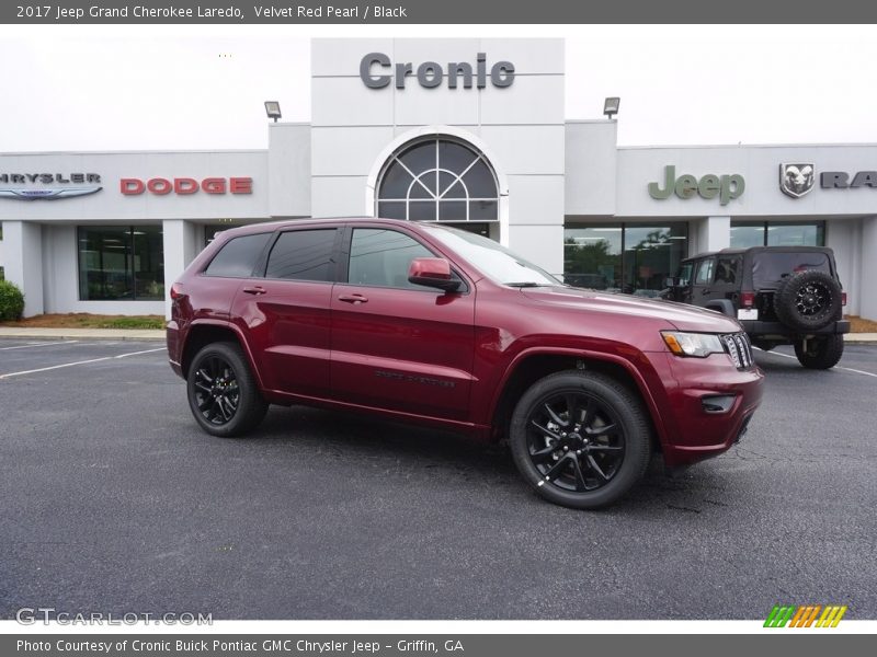 Velvet Red Pearl / Black 2017 Jeep Grand Cherokee Laredo