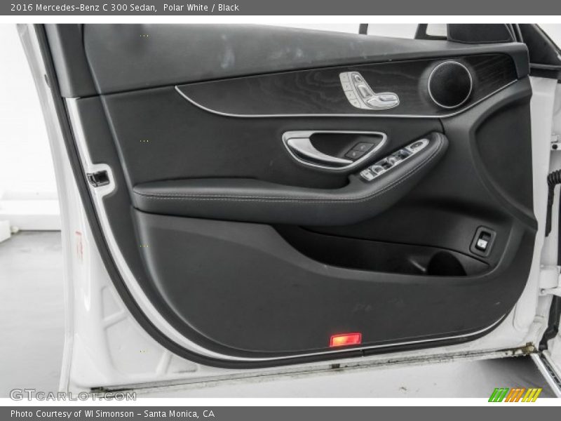 Polar White / Black 2016 Mercedes-Benz C 300 Sedan