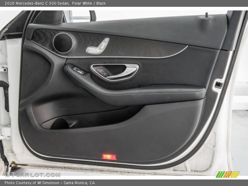 Polar White / Black 2016 Mercedes-Benz C 300 Sedan