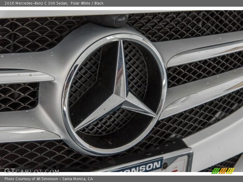 Polar White / Black 2016 Mercedes-Benz C 300 Sedan