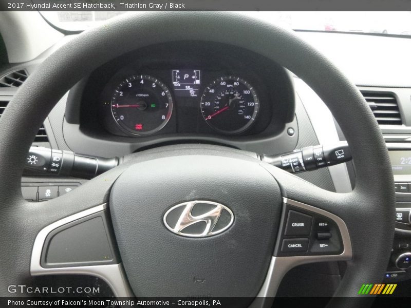 Triathlon Gray / Black 2017 Hyundai Accent SE Hatchback