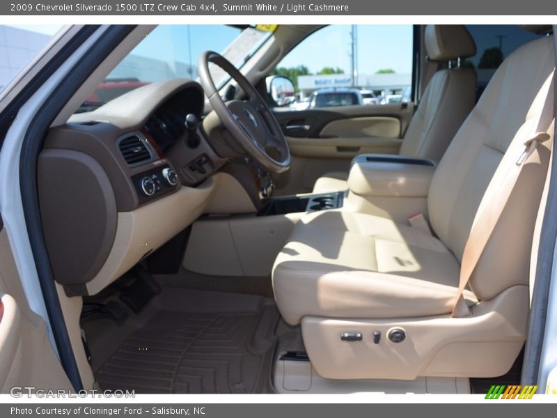 Summit White / Light Cashmere 2009 Chevrolet Silverado 1500 LTZ Crew Cab 4x4