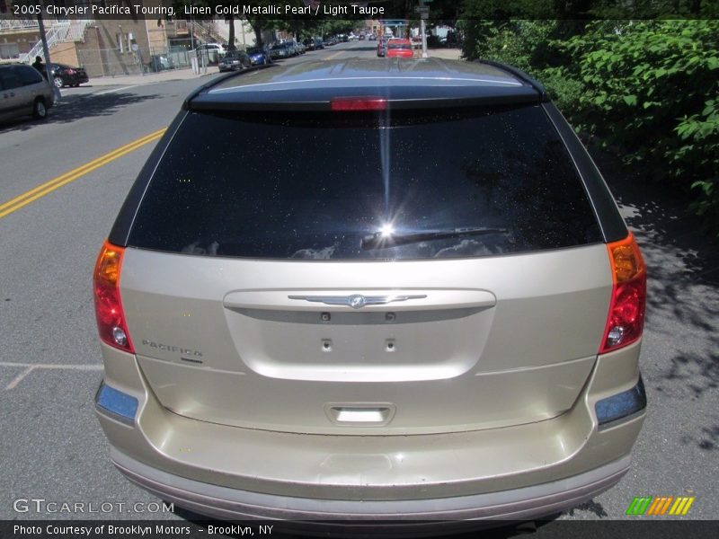 Linen Gold Metallic Pearl / Light Taupe 2005 Chrysler Pacifica Touring
