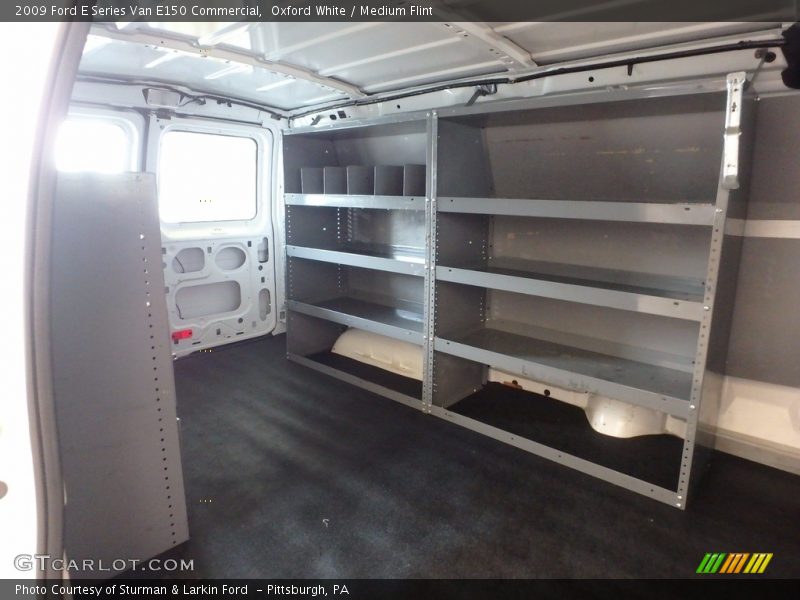 Oxford White / Medium Flint 2009 Ford E Series Van E150 Commercial