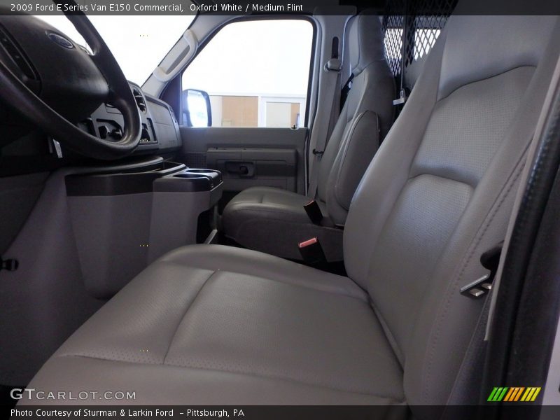 Oxford White / Medium Flint 2009 Ford E Series Van E150 Commercial