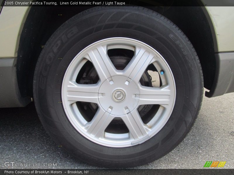 Linen Gold Metallic Pearl / Light Taupe 2005 Chrysler Pacifica Touring