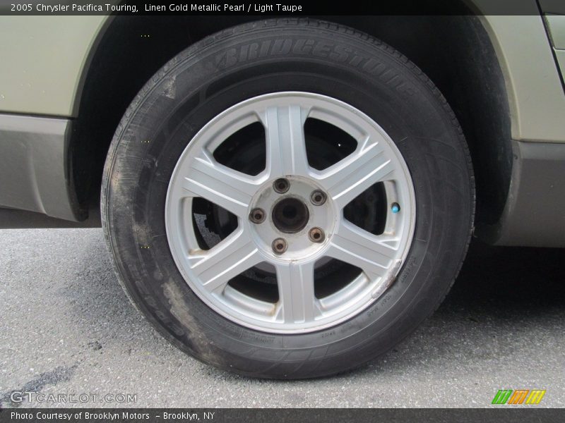Linen Gold Metallic Pearl / Light Taupe 2005 Chrysler Pacifica Touring