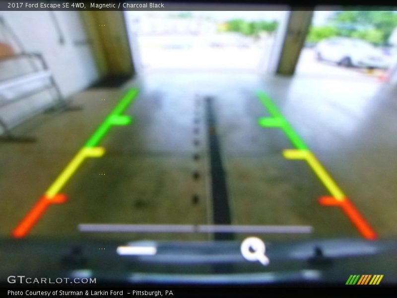 Magnetic / Charcoal Black 2017 Ford Escape SE 4WD