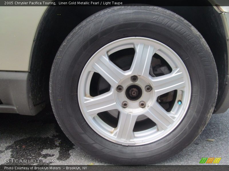 Linen Gold Metallic Pearl / Light Taupe 2005 Chrysler Pacifica Touring