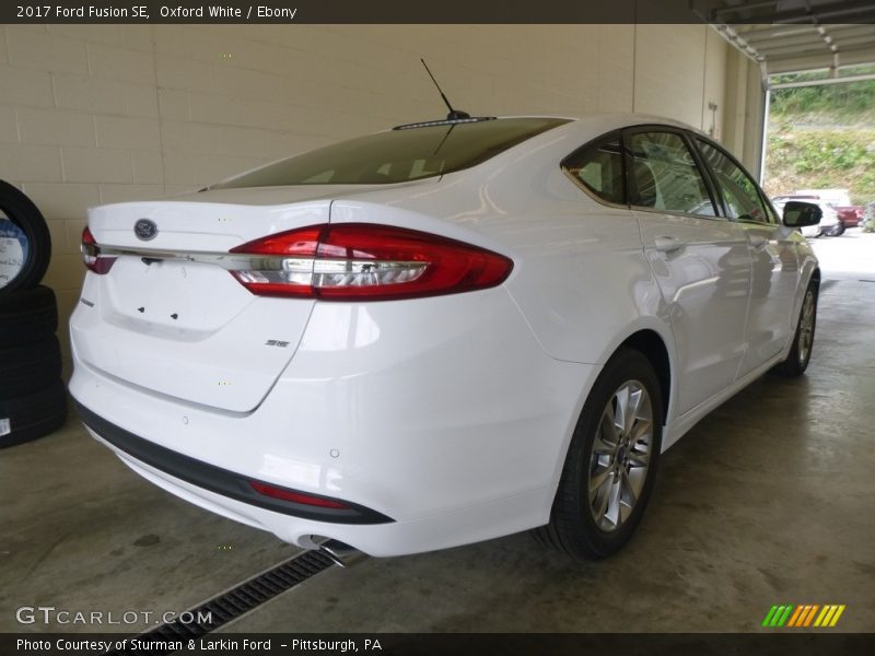 Oxford White / Ebony 2017 Ford Fusion SE